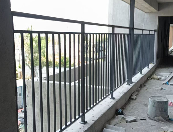 樓房鋅鋼護欄